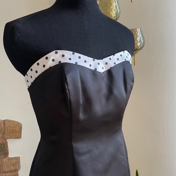 HOLD FOR CITRUS - Black strapless ballgown with polkadot accents PROM DRESS - Picture 9 of 16
